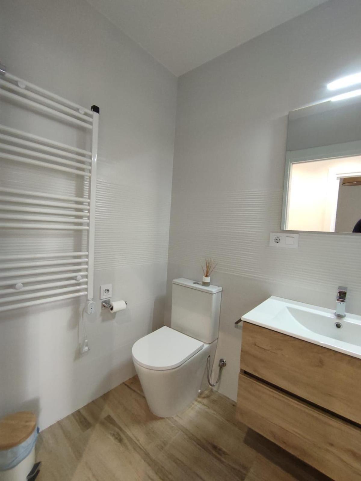 Apartamento La Maza San Vicente De La Barquera Ruang foto